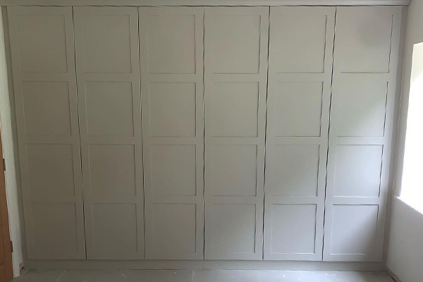 J-Buckey-Joinery---Fitted-Wardrobes-03