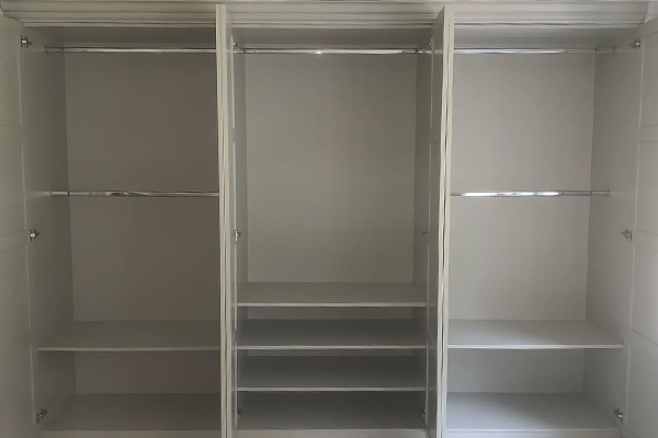 J-Buckey-Joinery---Fitted-Wardrobes-04